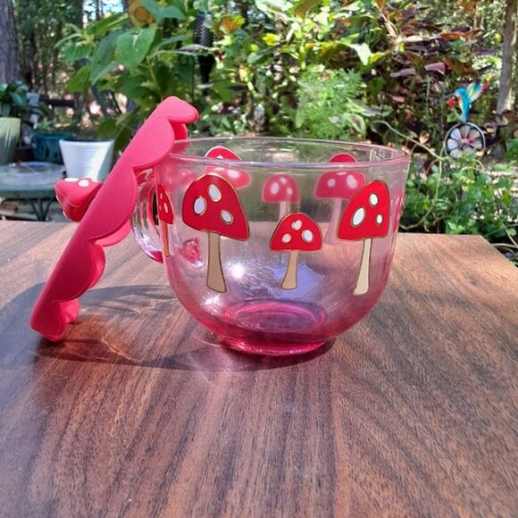 Sheffield Home Dining Glass Mushroom Mug with Silicone Topper, Red/Beige/White - Picture 2 of 10